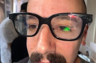 Sensible Glasses, Buggy Voice Assistant