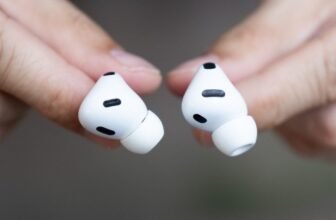 iOS 26 Simply Gave Your AirPods a Bunch of Free Upgrades