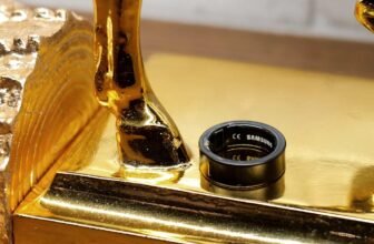 YouTuber stories battery swelling triggered Galaxy Ring to get caught on his finger