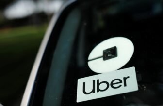 Uber and Lyft drivers in California are capable of unionize beneath new legislation