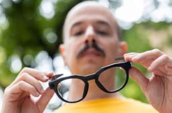 Samsung’s Rumored Ray-Ban Good Glasses Killer Might Arrive Sooner Than You Suppose