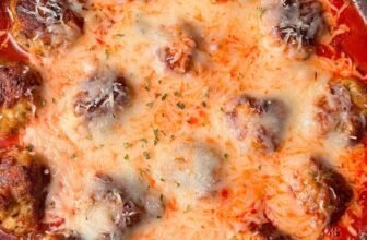 CHICKEN PARMESAN MEATBALL SKILLET – The Southern Girl Cooks