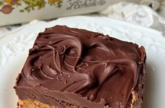 Selfmade Lunch Girl Peanut Butter Bars